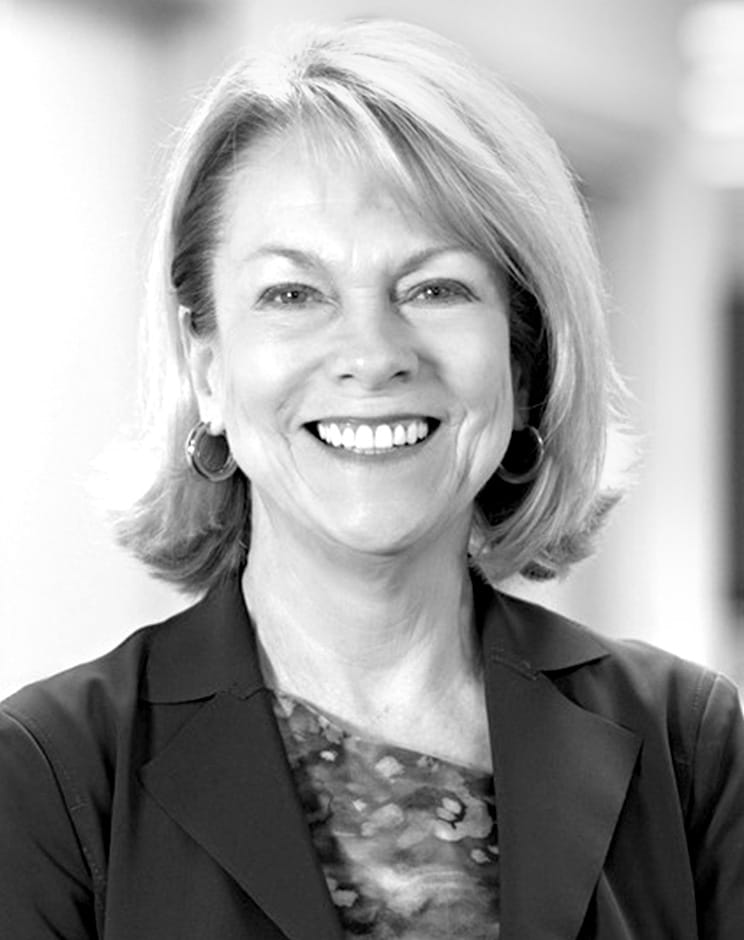 Headshot of Cecily Mistarz